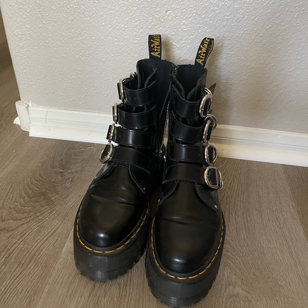 RARE: Jadon Platform Doc Martens
